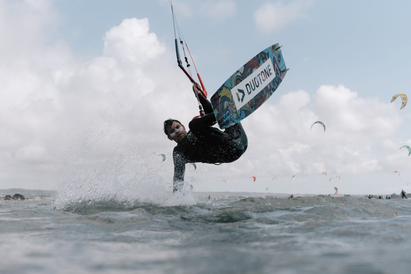 Kitesurfing Primesurf Sicily Handwasch Duotone